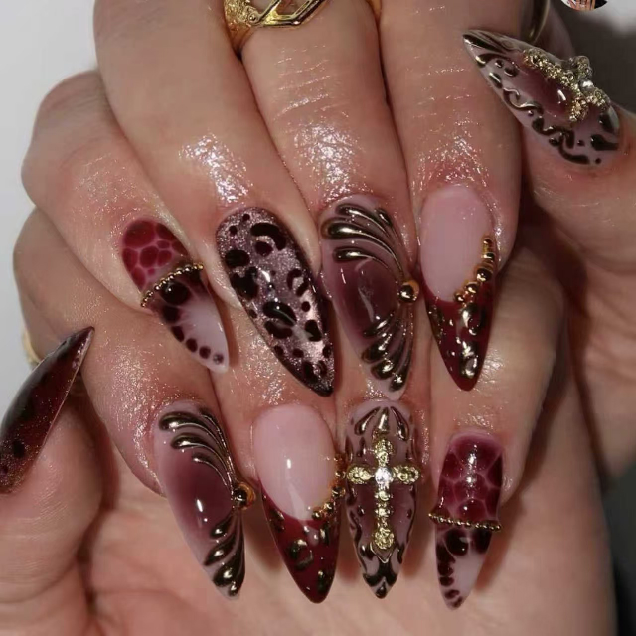 Nail Art Press On - Medium fake nails for women gradient
