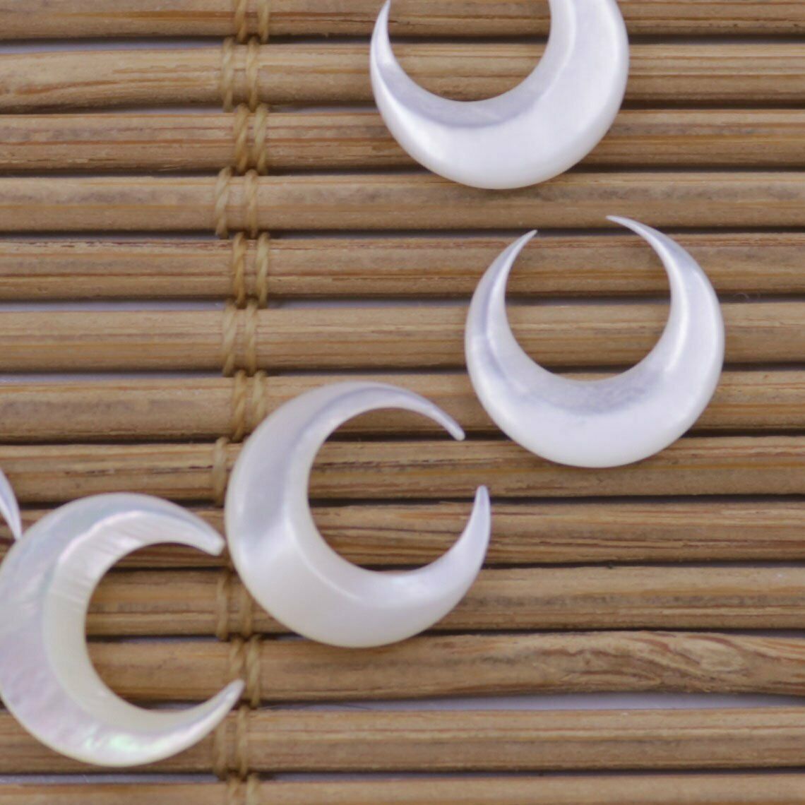 10 PCS Nail 3D Art Moon Shape  - Nail Art Natural recension och pris